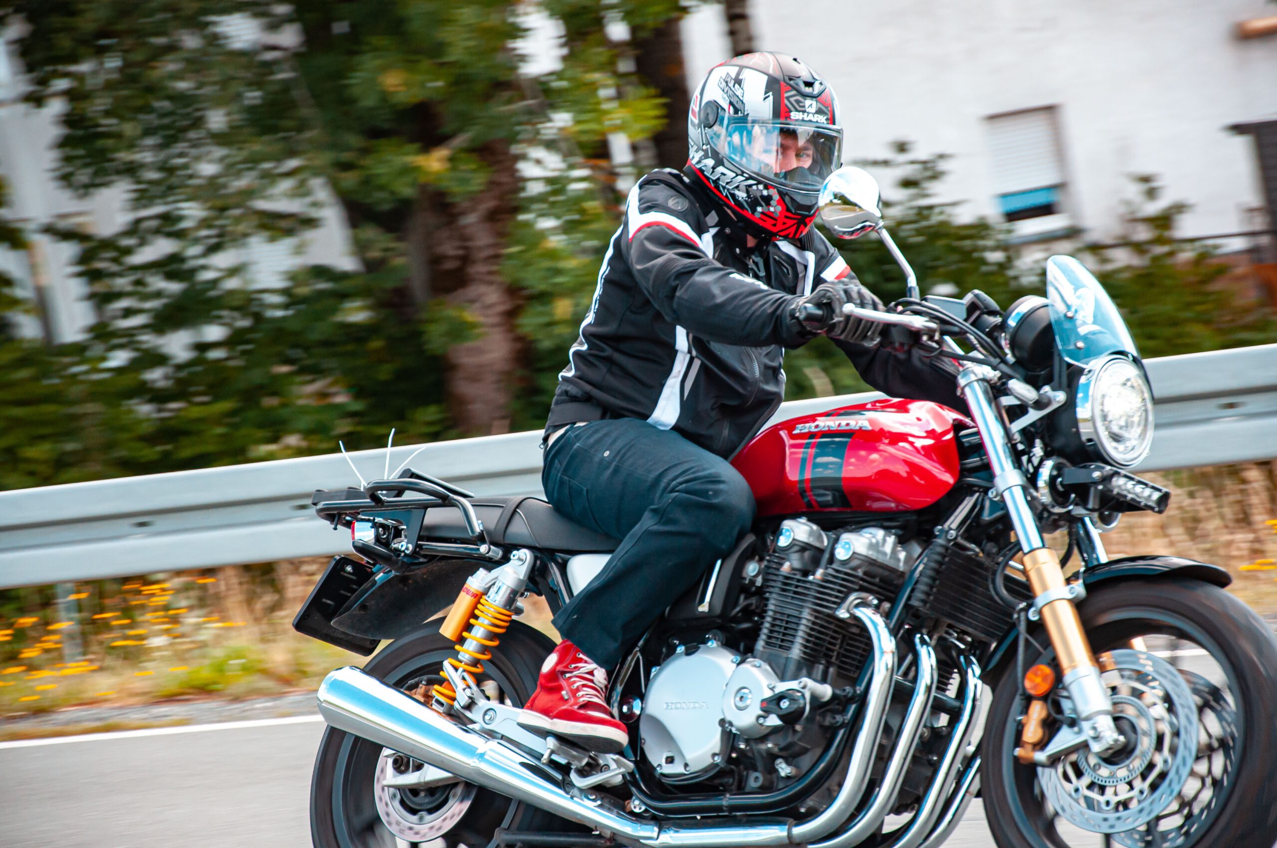 motorbike-7390983
